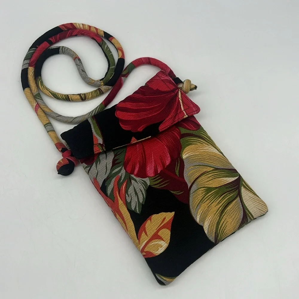 Unbranded Tropical Floral Motif Fabric Crossbody Red Black Multi.